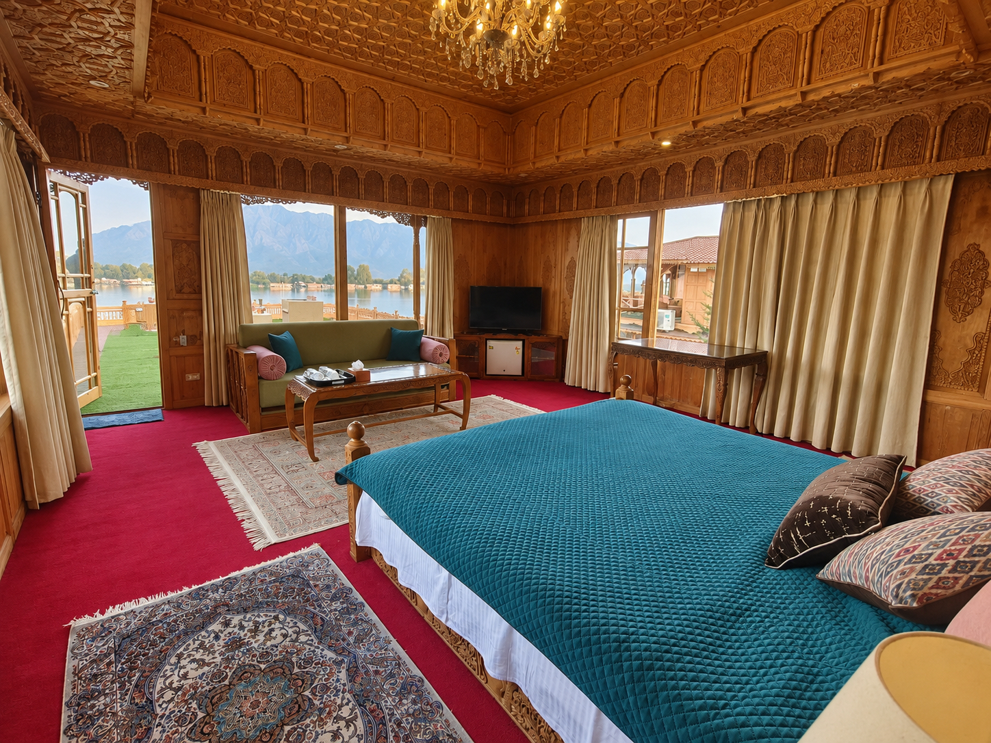 Bedroom 4, Harmukh Houseboats by Stay Pattern, Srinagar