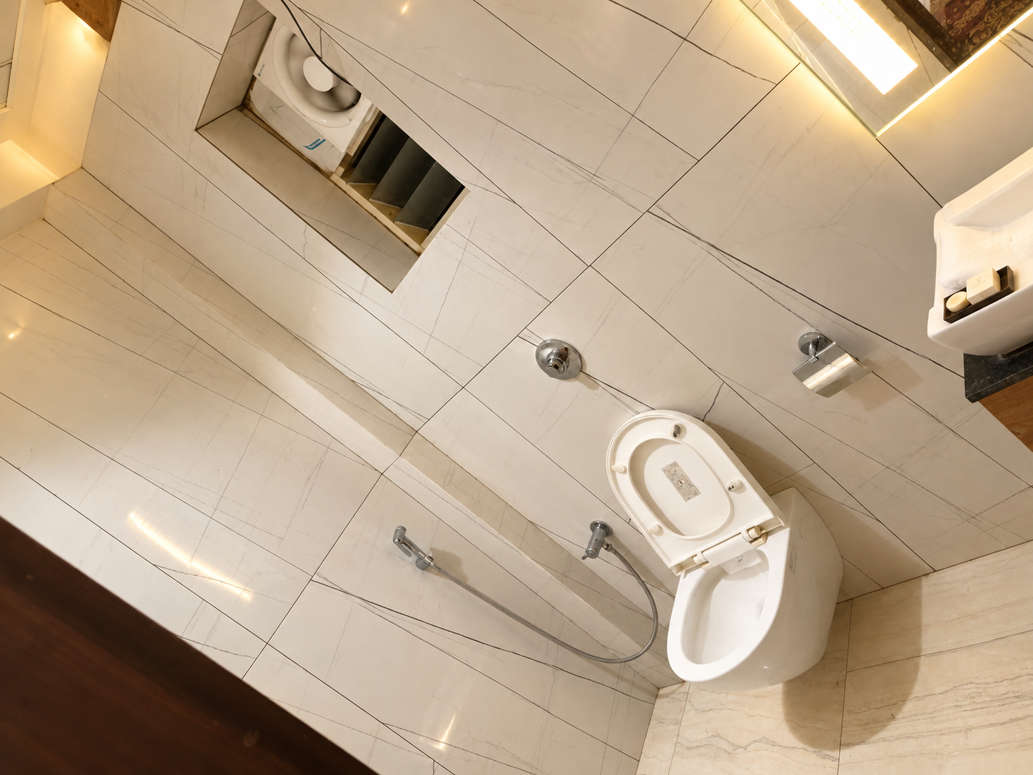 Bathroom 4, HOTEL LN PLAZA (BALASORE), Baleshwar