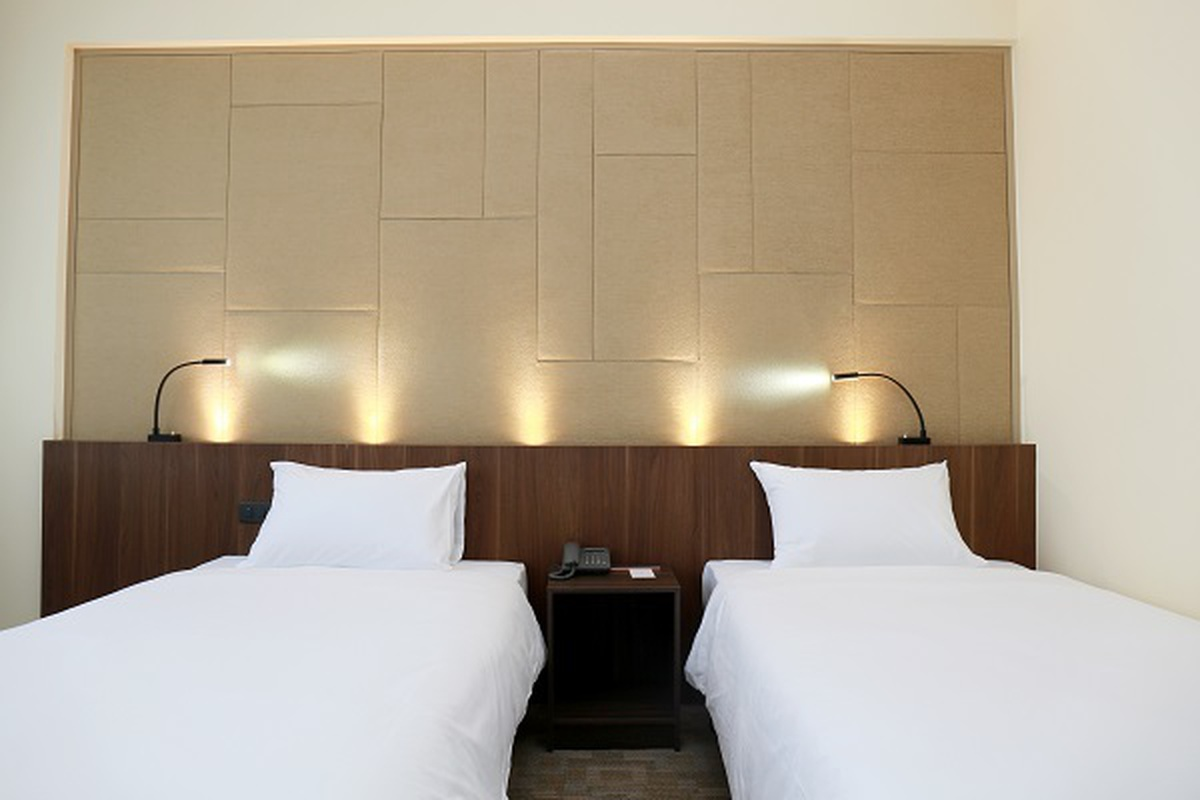 Bedroom 4, Louis Tavern Transit Hotel Dayrooms Suvarnabhumi A, Bang Phli