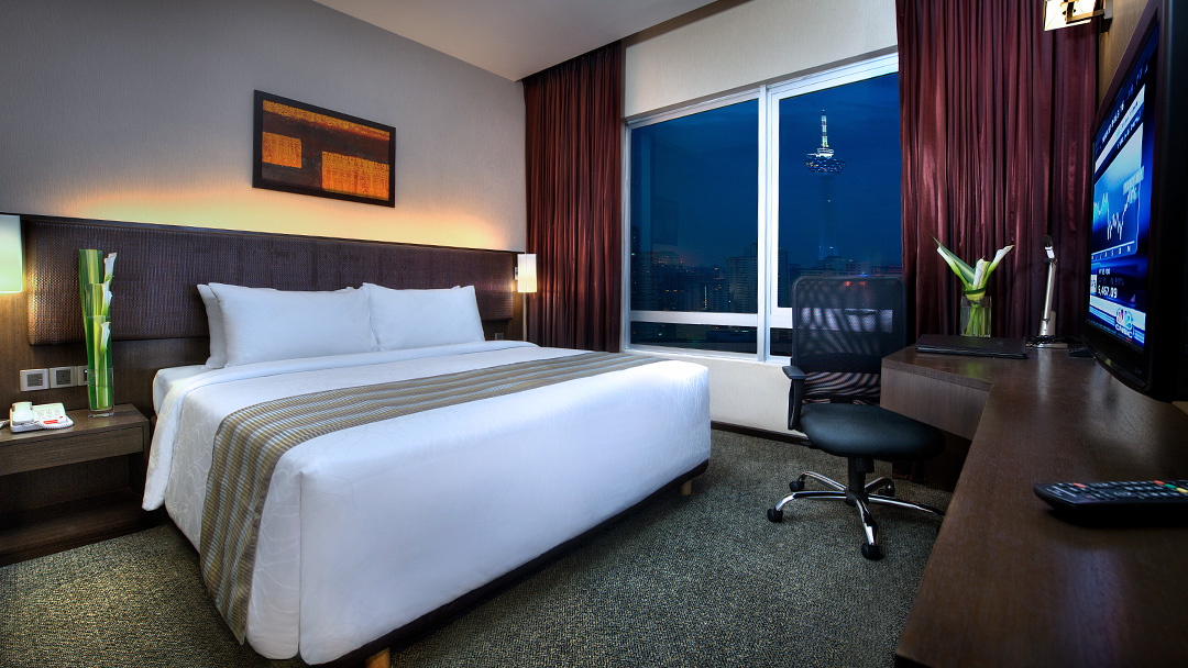 Bedroom 3, Furama Hotel, Kuala Lumpur
