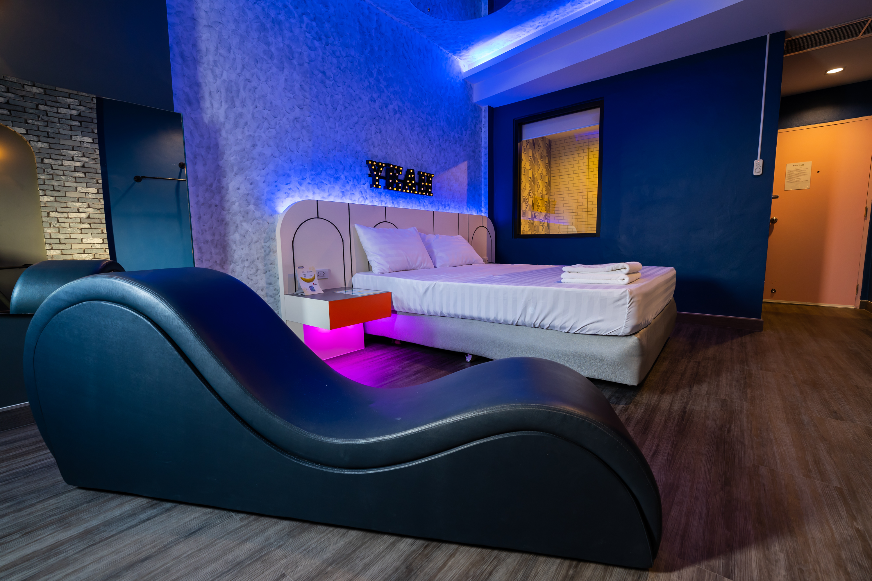 Bedroom 3, Safe House Hotel Don Muang, Lam Luk Ka