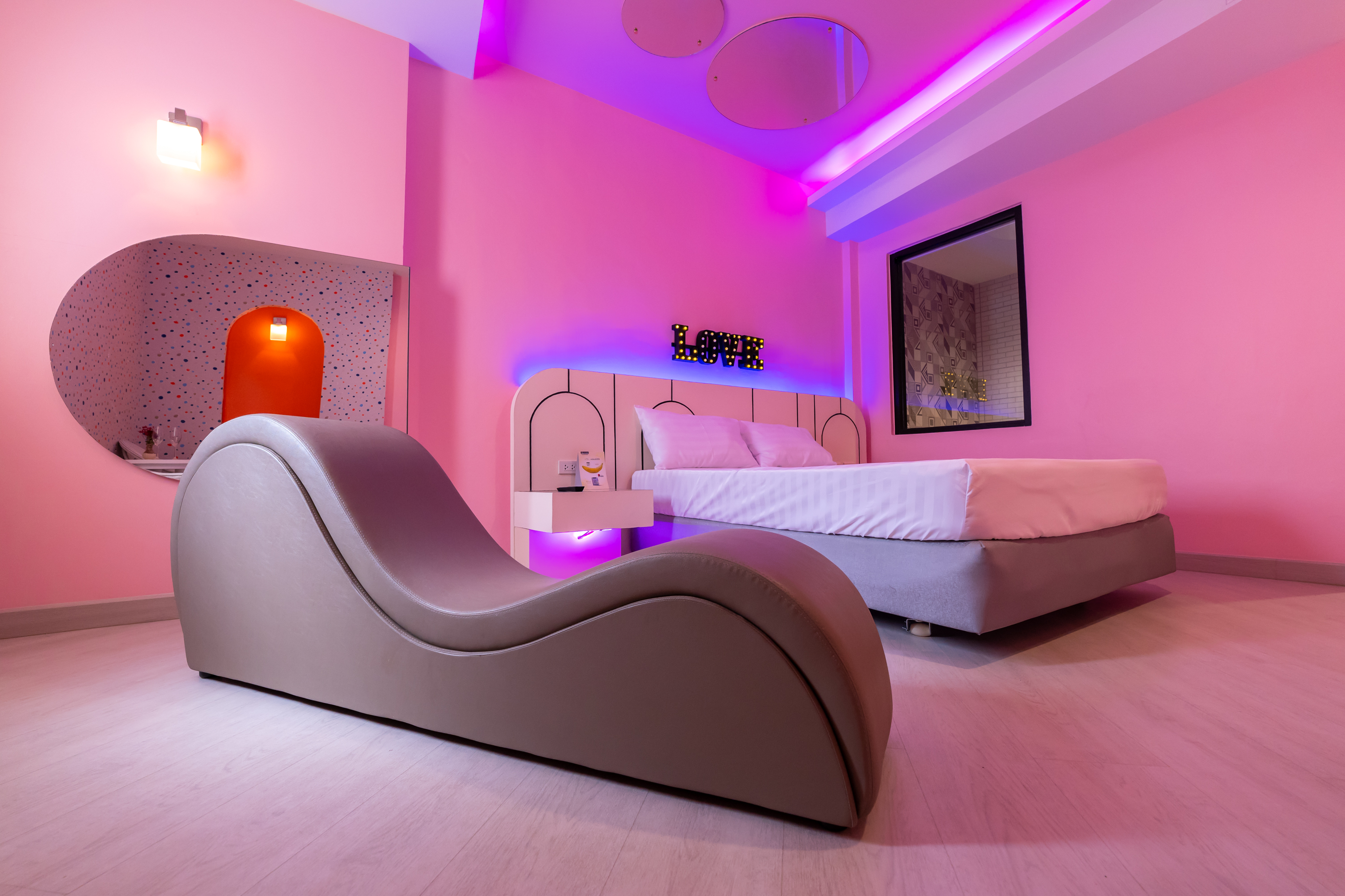 Bedroom 2, Safe House Hotel Don Muang, Lam Luk Ka