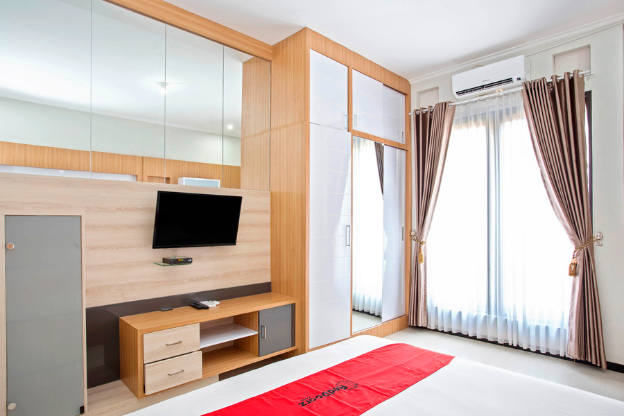 Bedroom 5, RedDoorz @ Merapi View, Sleman