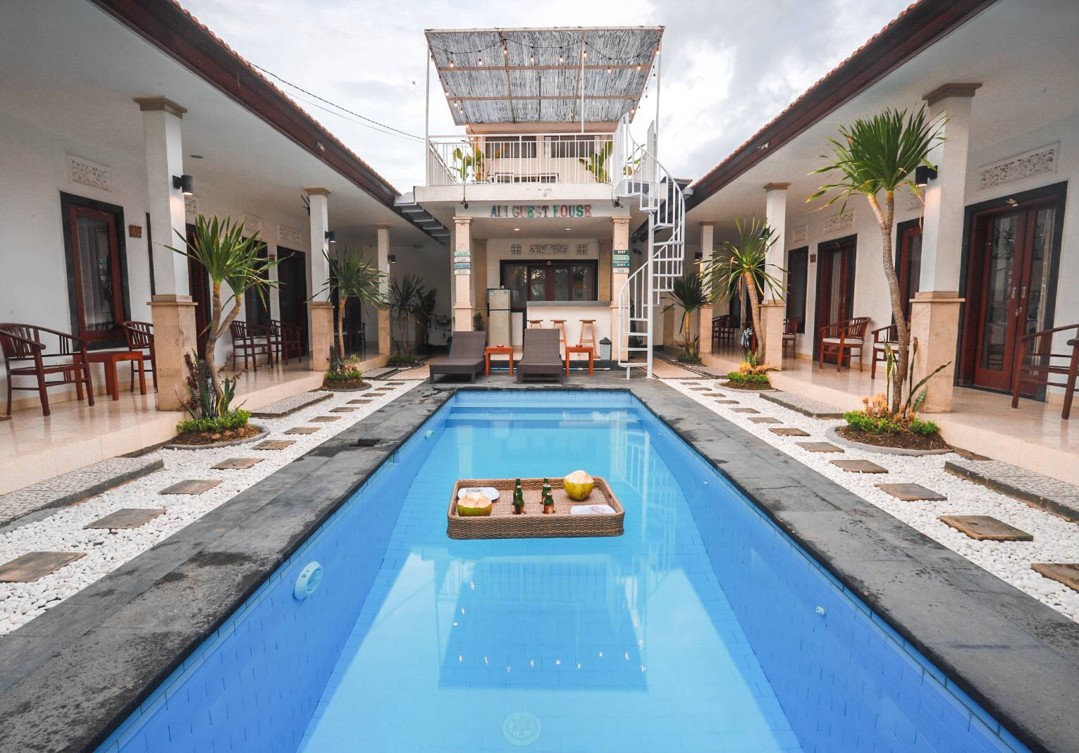 Exterior & Views 1, Adi Guest House, Badung