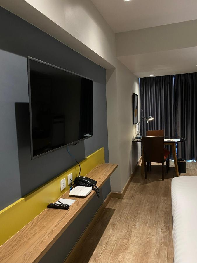 Bedroom 3, The Quarter Hotel Ladprao, Chatuchak