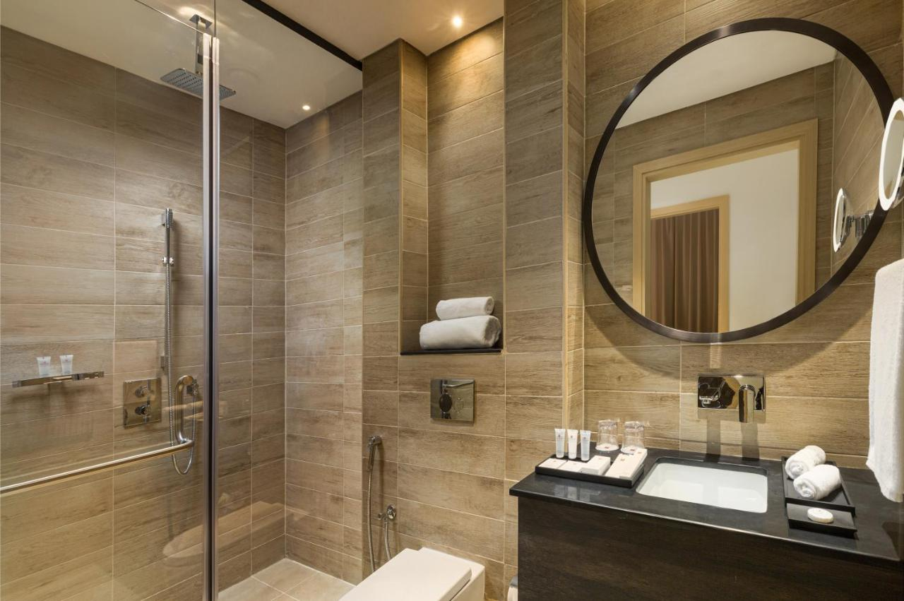 Bathroom 5, Millennium AL Barsha, Dubai