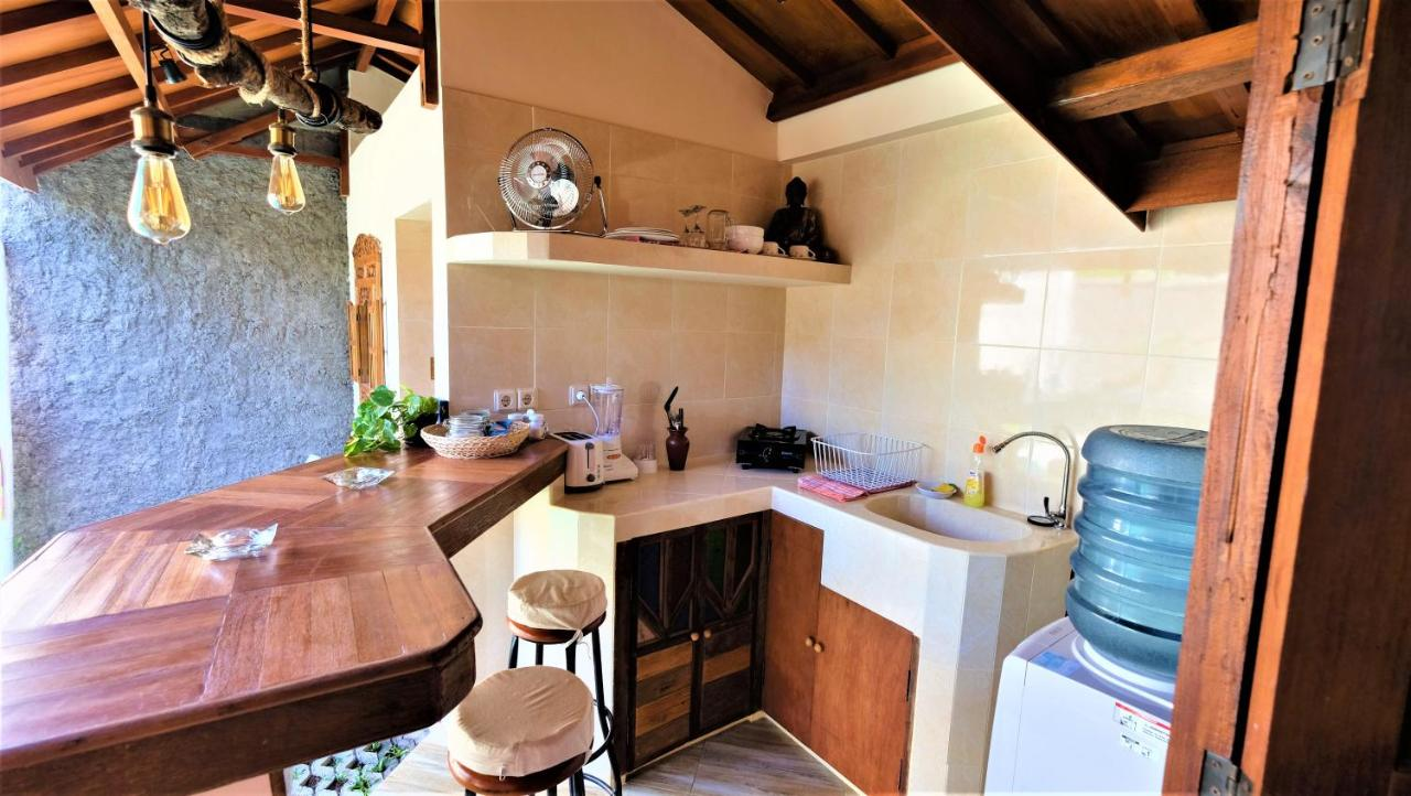 Dining Room, Villa BAgus - near Seminyak beach & trendy shops, restaurants, cafes, Badung