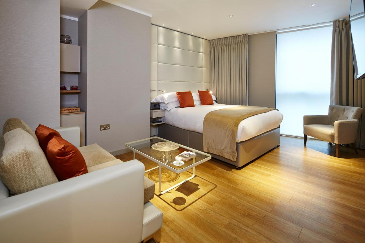 Bedroom 3, Cheval Three Quays at The Tower of London, London