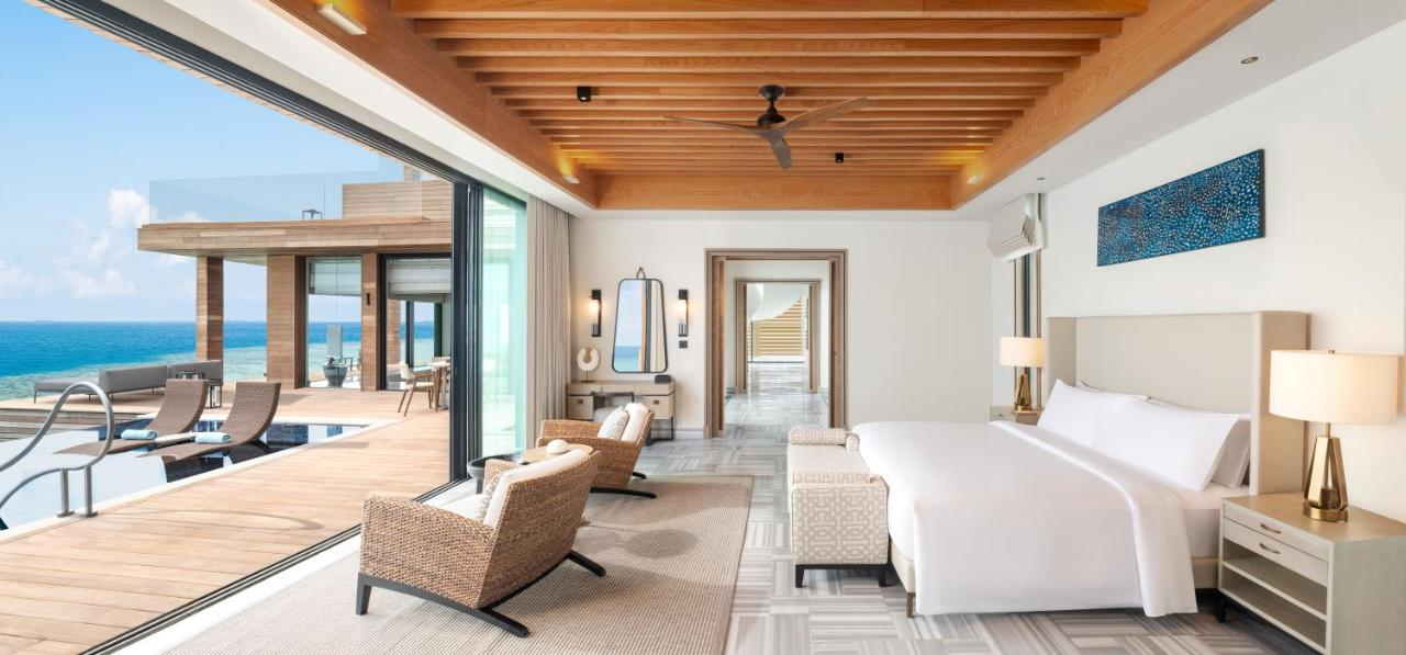 Waldorf Astoria Maldives Ithaafushi - Bedroom