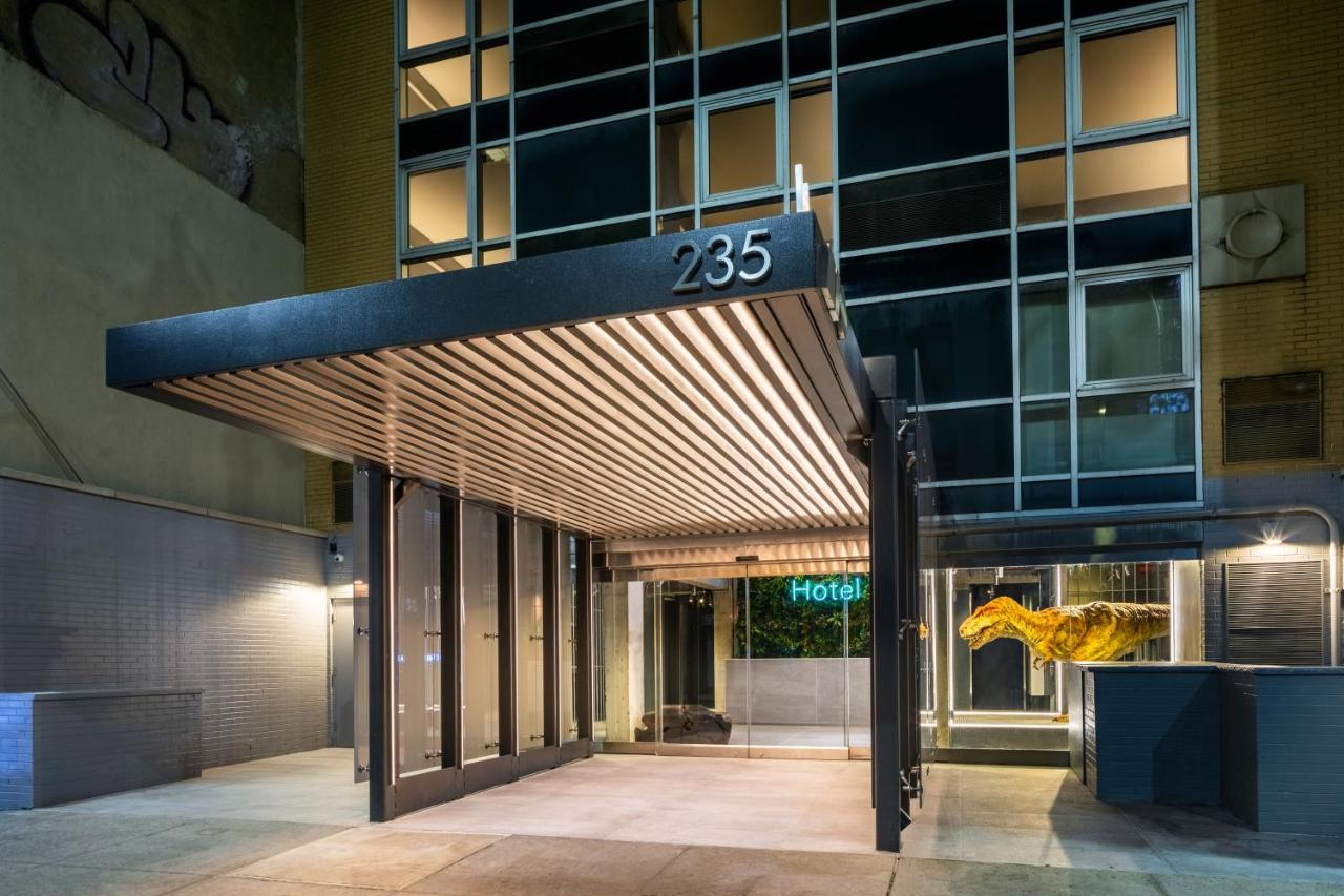 Henn na Hotel New York, New York