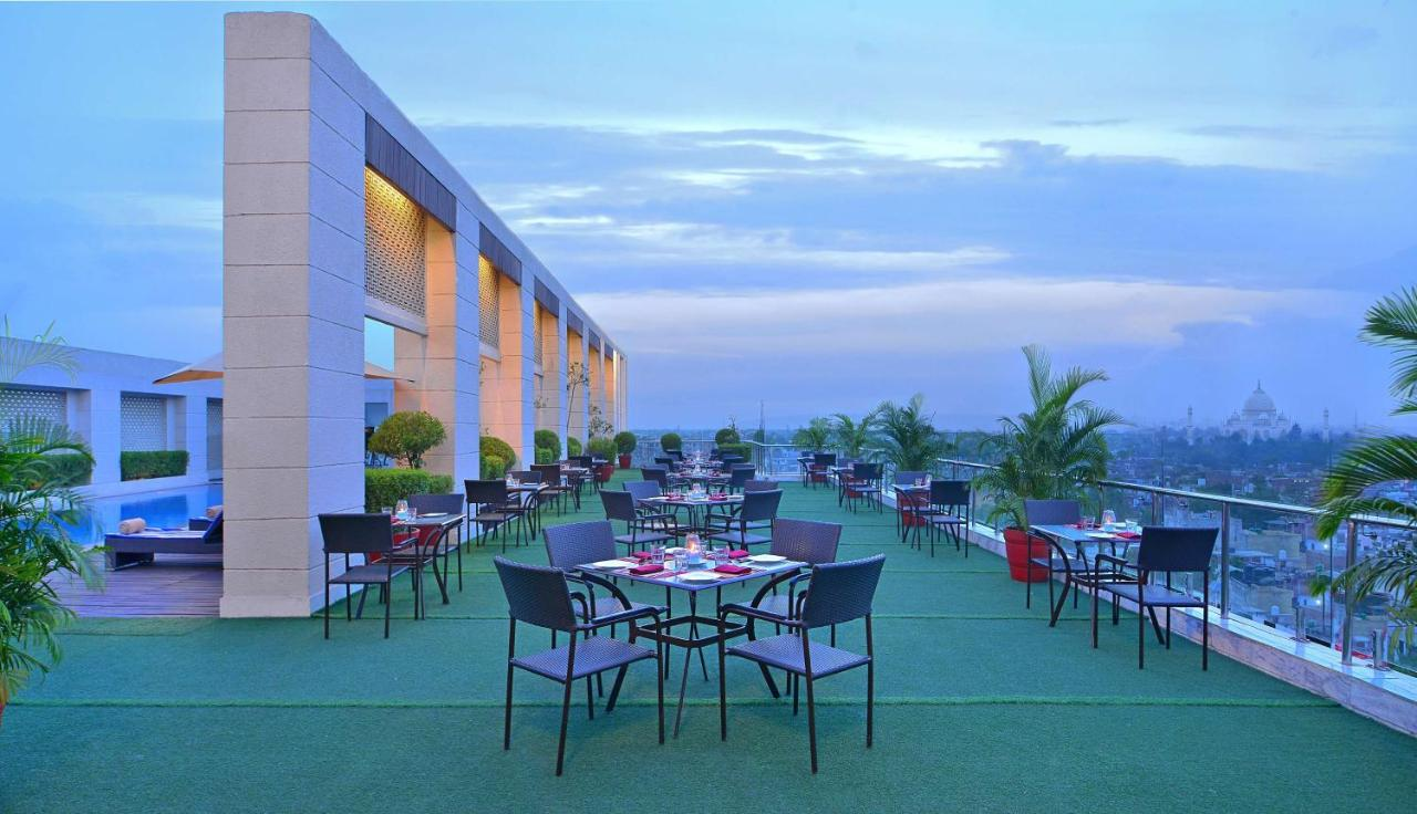 Public Area 2, Radisson Hotel Agra, Agra