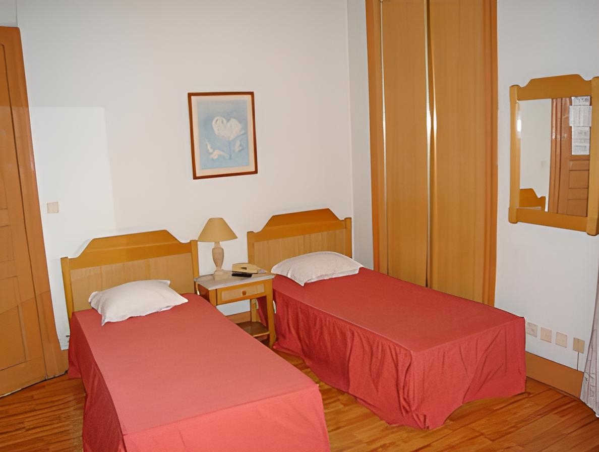 Bedroom 5, Residencial Roxi, Lisbon