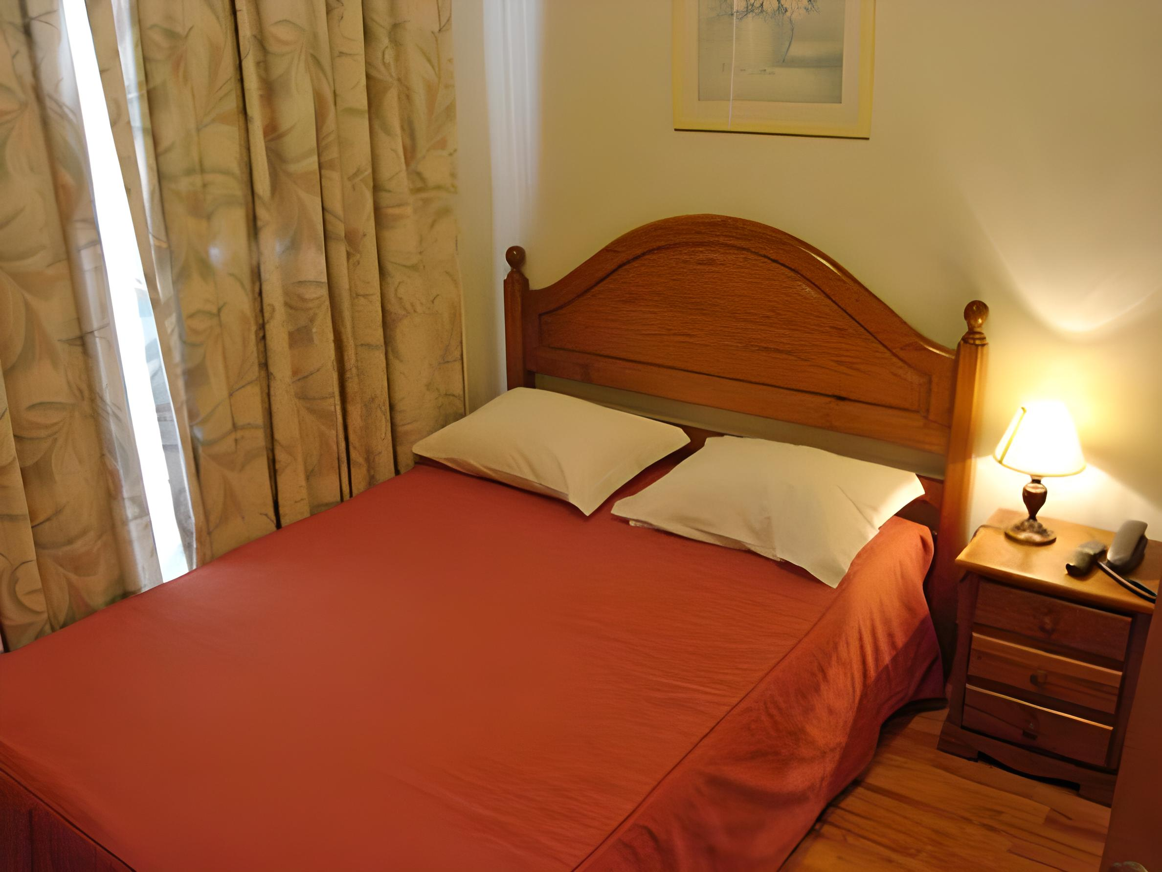 Bedroom 3, Residencial Roxi, Lisbon