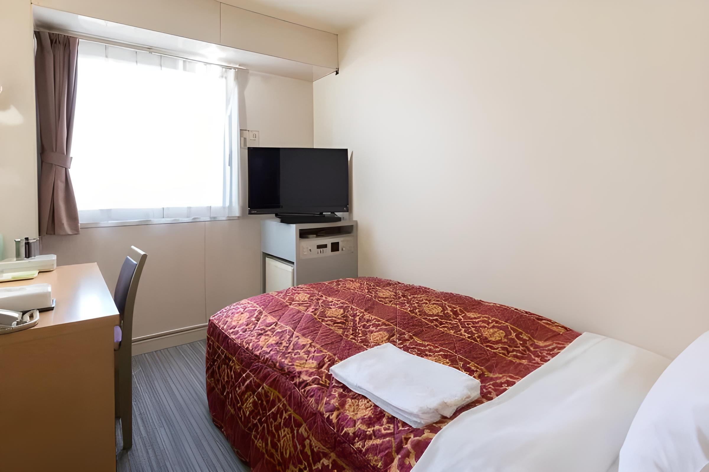 Bedroom 3, Business Hotel Palace Takamatsu, Takamatsu