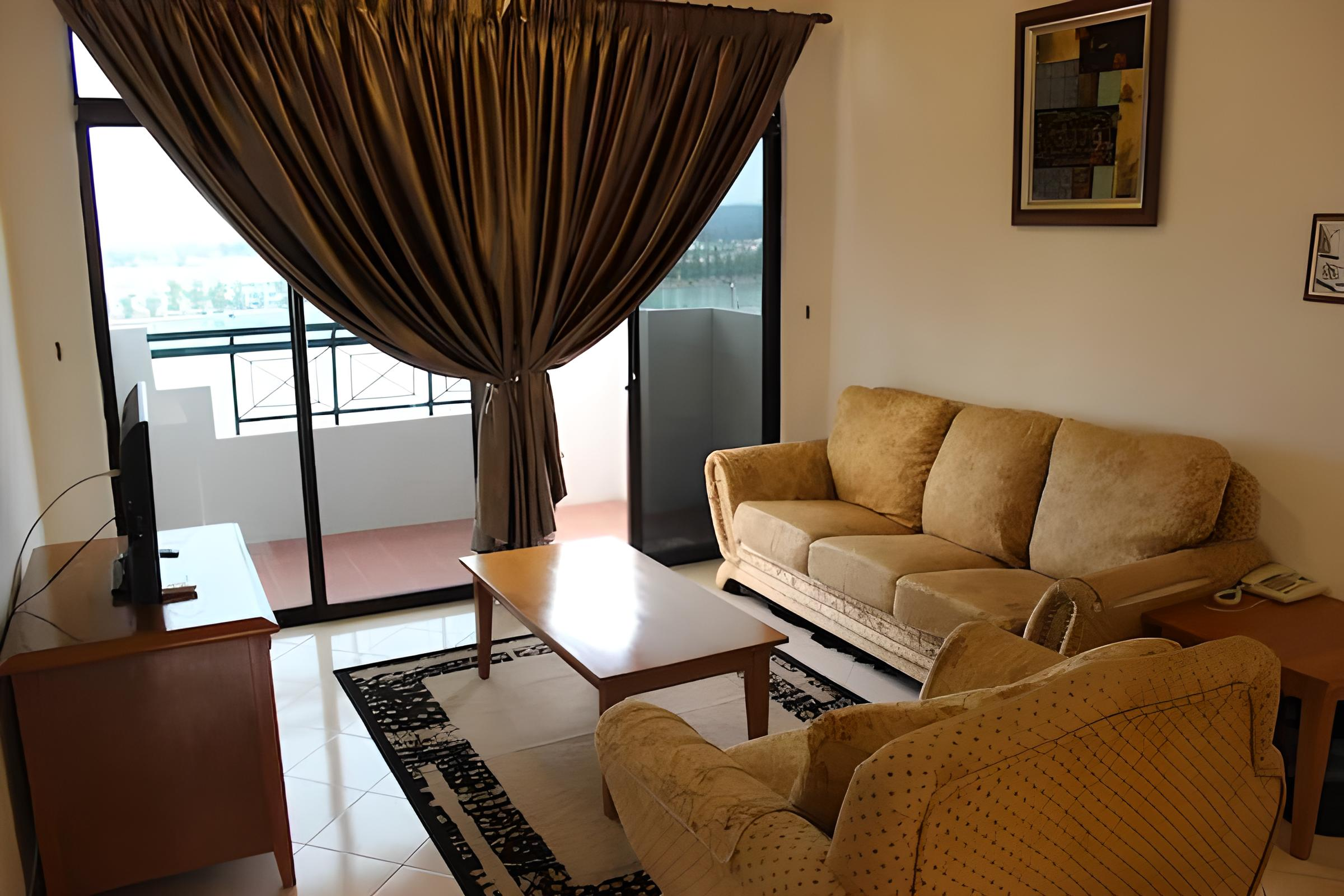 Others 3, Marina Cove Resort Homestay 3 Bedroom - 2, Manjung
