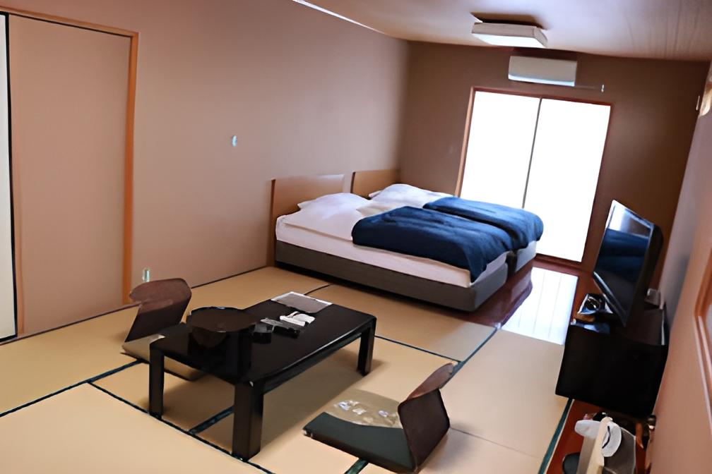 Bedroom 2, Beppu Kaizan, Beppu